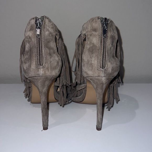 Steve Madden “Fringly” Suede Heels - Picture 4 of 8